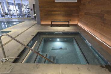 commercial hot tub